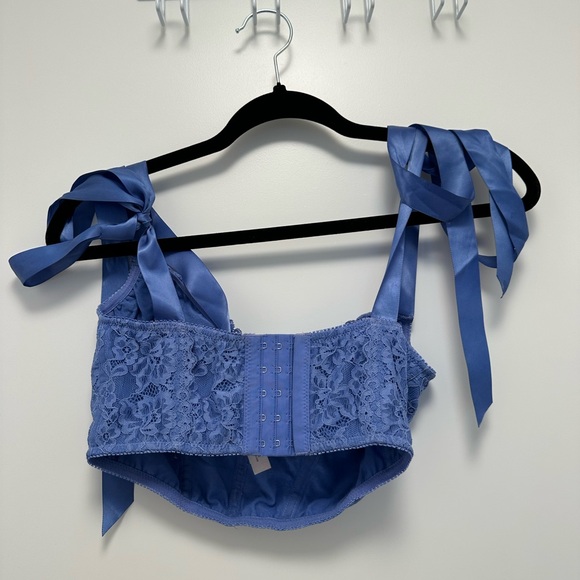 Urban Outfitters Ribbon Corset - Picture 4 of 4